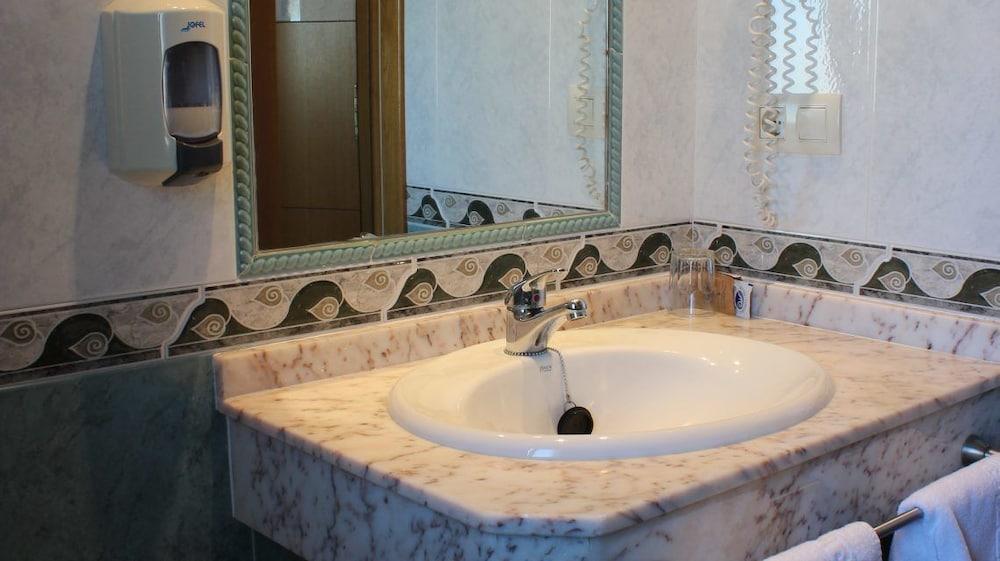 Hotel Maracaibo Vera Dış mekan fotoğraf